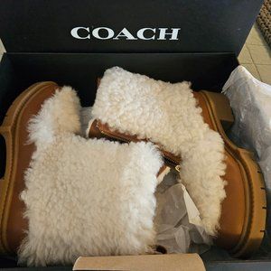 Coach Leona Shearing Boot size 7